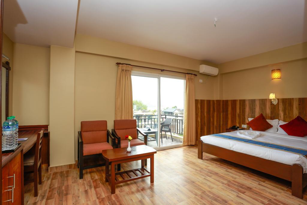 Pokhara Choice Inn Zewnętrze zdjęcie