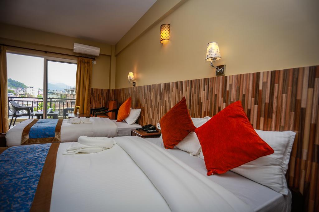 Pokhara Choice Inn Zewnętrze zdjęcie