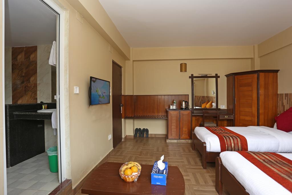 Pokhara Choice Inn Zewnętrze zdjęcie